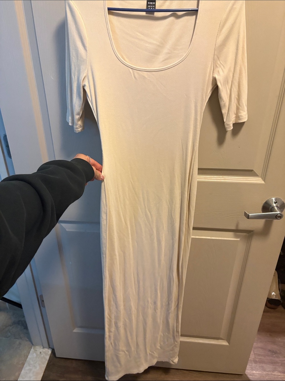 Scoop Neck Cream Maxi Dress